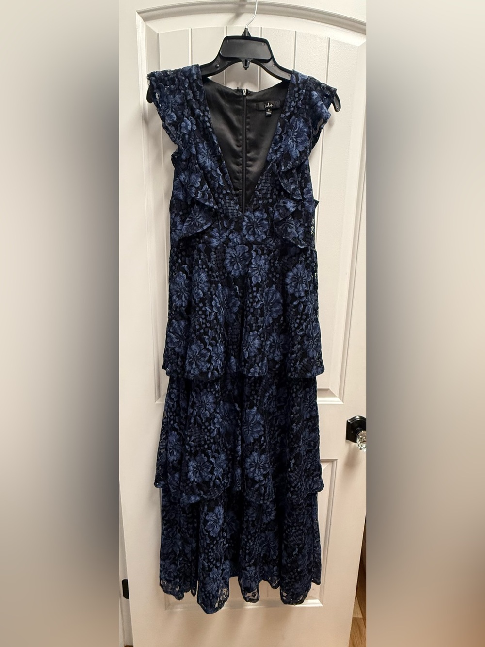 Lulus Molinetto Maxi Tiered Lace Dress Navy Black Size Medium EUC
